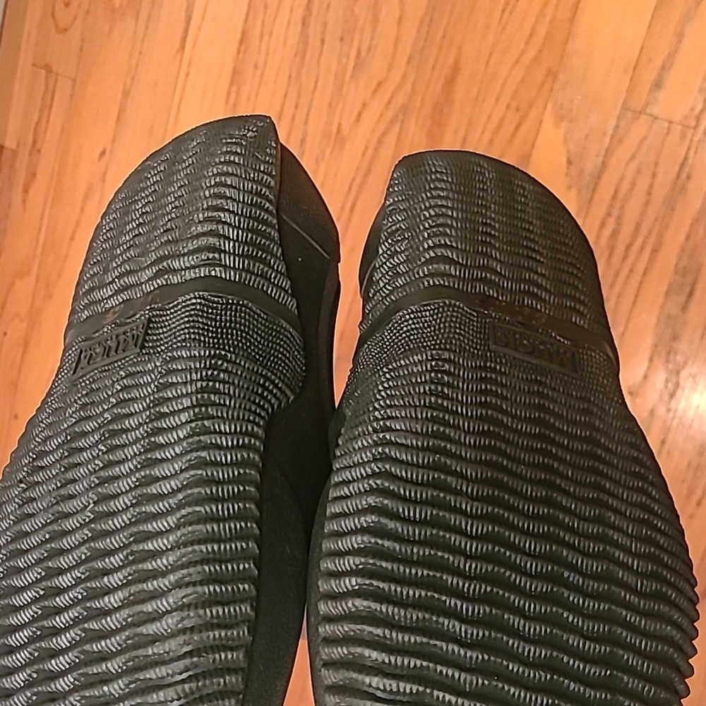 BNWT Green Muck Boot Co. Shoes In A Size 9 - Picture 6 of 6